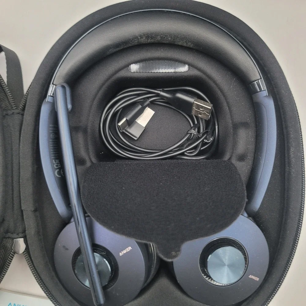 Anker PowerConf H700 AI-Powered Wireless Headset with Charging Stand Navy Blue